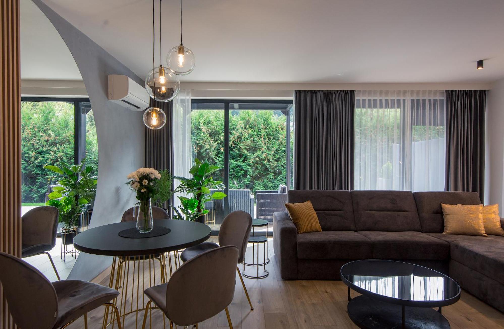 Apartview Plazowa By Rent Like *